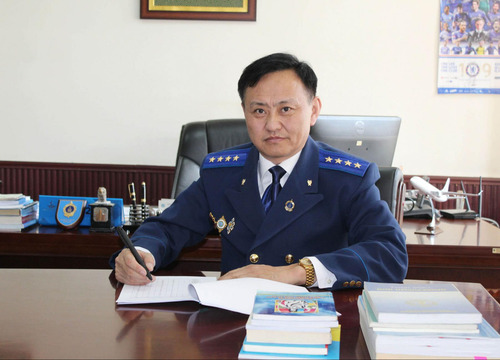 Б.ЖАРГАЛСАЙХАНЫГ УЛСЫН ЕРӨНХИЙ ПРОКУРОРООР ТОМИЛОХЫГ МАН БҮЛЭГ ДЭМЖЛЭЭ